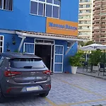 Hotel Netuno Beach